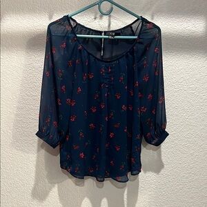 Forever 21 Relaxed Blue and Red Blouse with 3/4 Sleeves